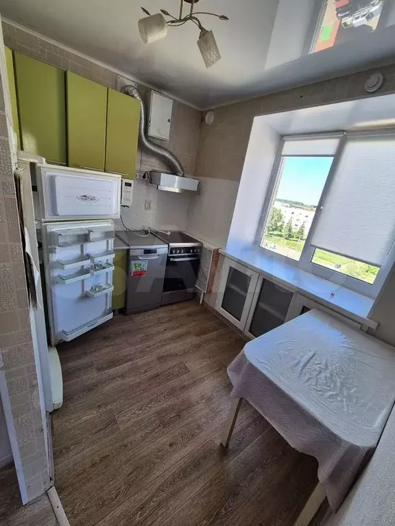 2-к. квартира, 42 м, 9/9 эт. - Фото 0
