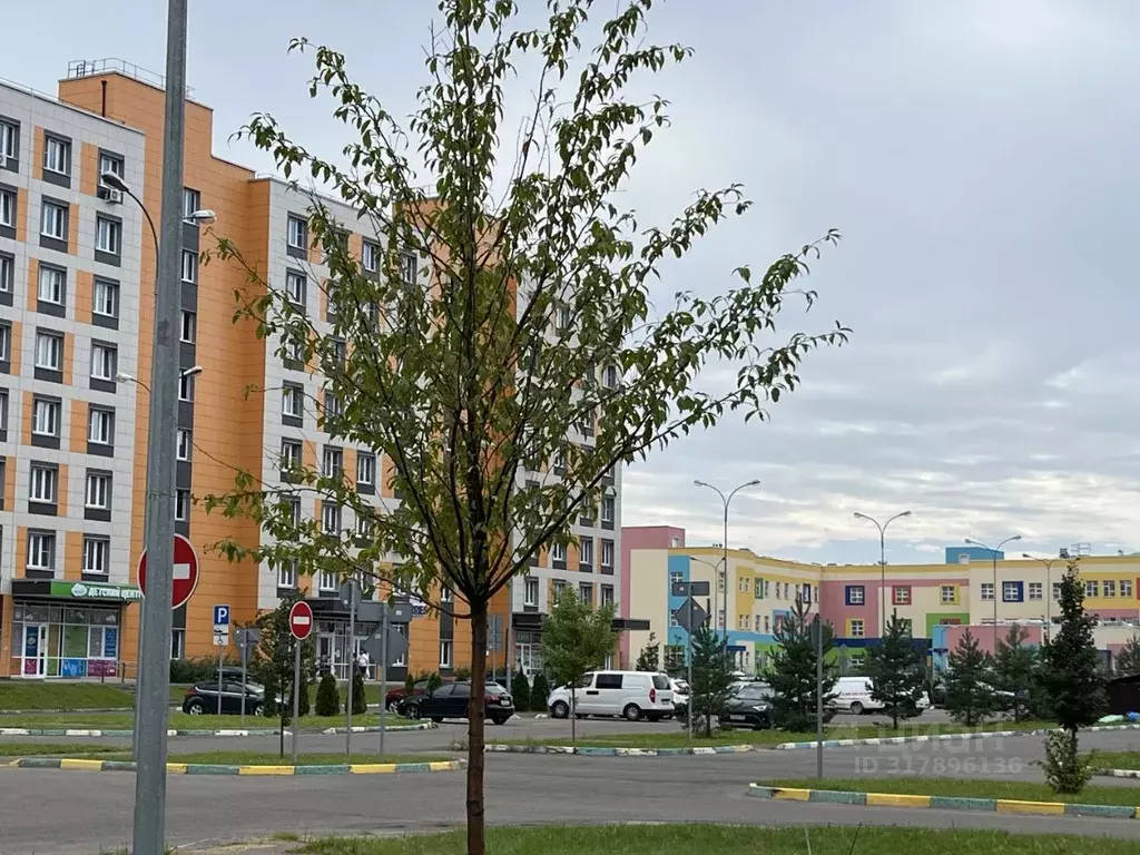 3-к кв. Московская область, Красногорск городской округ, Нахабино пгт ... - Фото 0