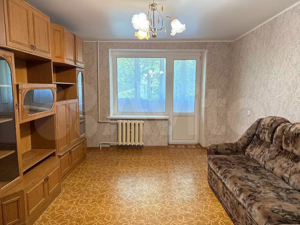 3-к. квартира, 57,3 м, 2/5 эт. - Фото 0