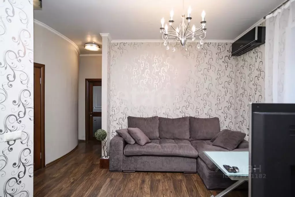 3-к кв. Тверская область, Тверь Краснофлотская наб., 17 (84.6 м) - Фото 1