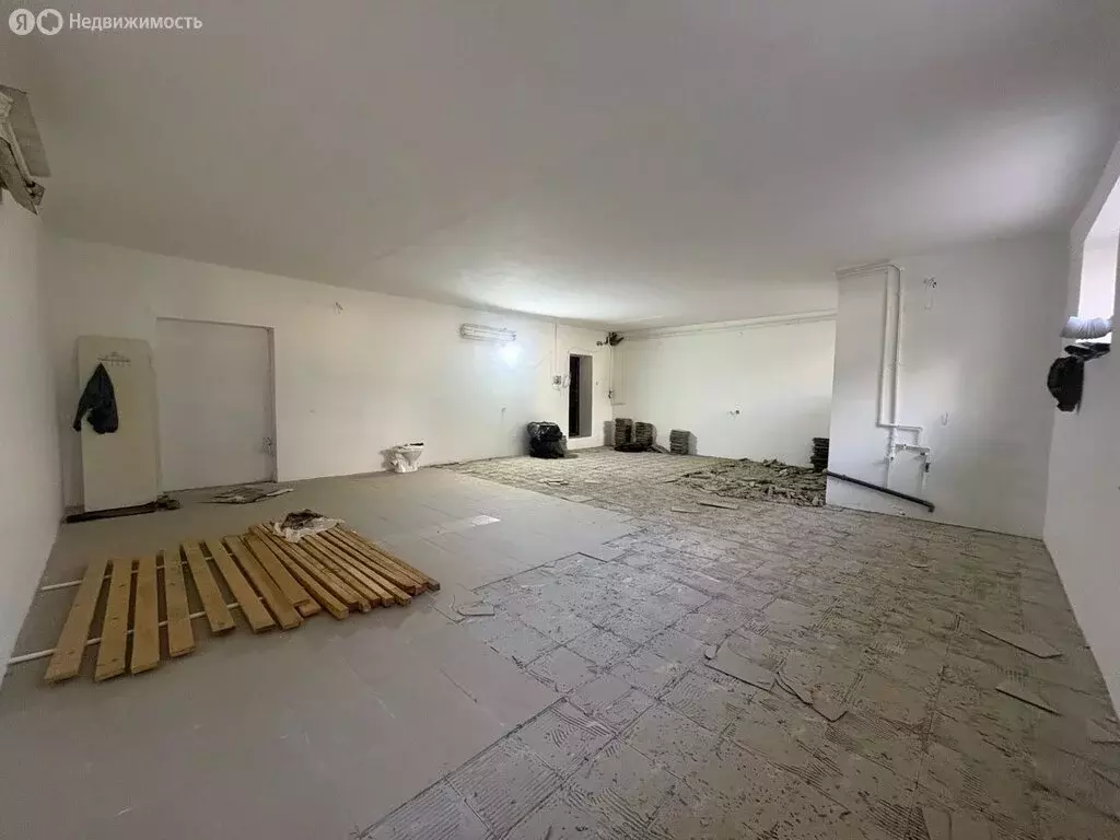1-комнатная квартира: Ейск, Коммунистическая улица, 85/6 (74 м) - Фото 1