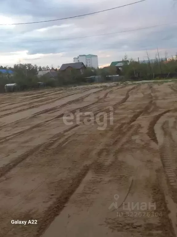 Участок в Саха (Якутия), Якутск Покровское шоссе, 8-й км (8.1 сот.) - Фото 1
