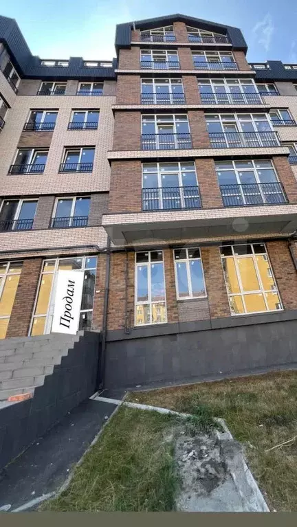 Торговая площадь в Северная Осетия, Владикавказ ул. Шамиля Джикаева, ... - Фото 1