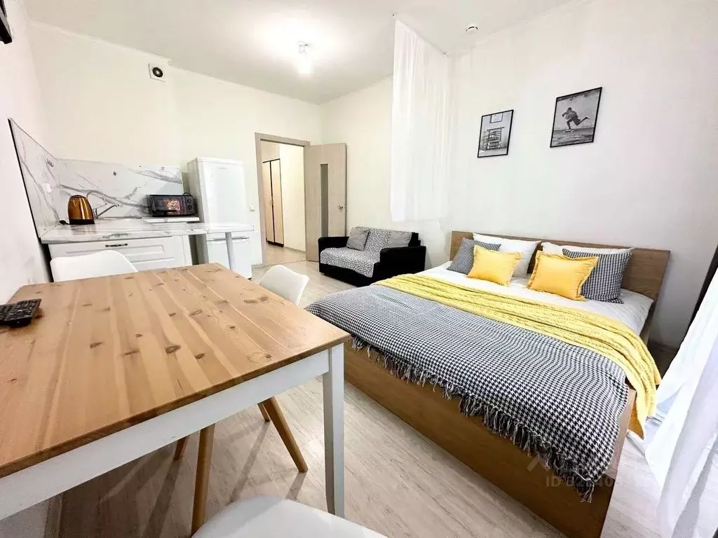 Студия Свердловская область, Екатеринбург ул. Чайковского, 66А (31.0 ... - Фото 1