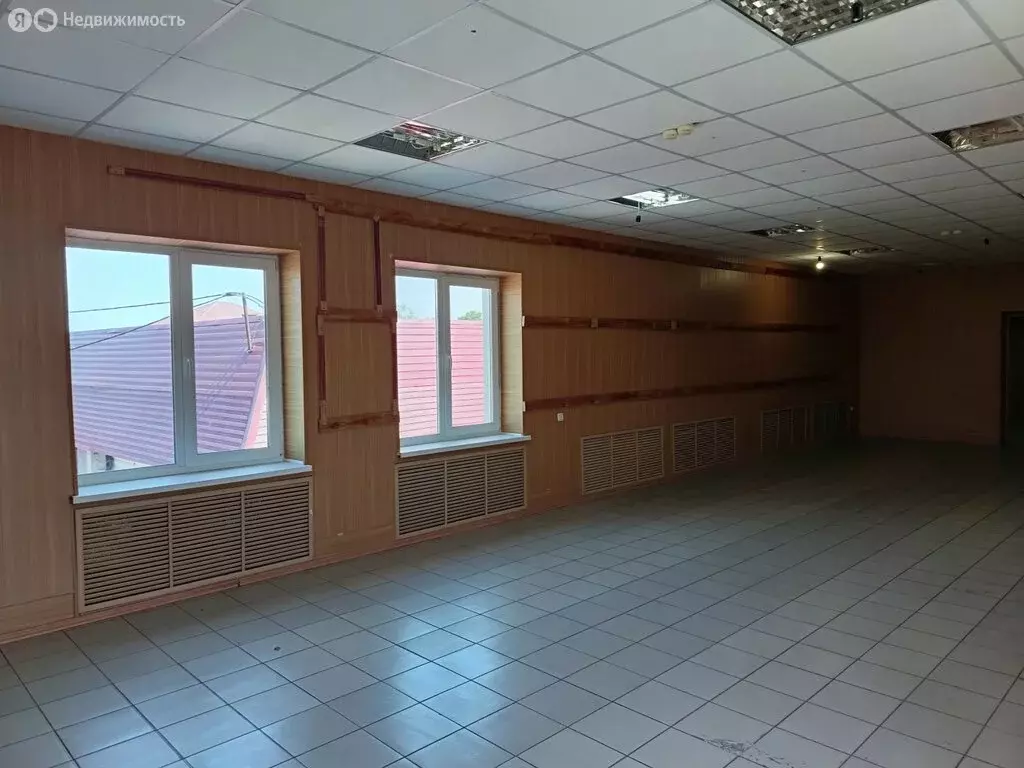 Помещение свободного назначения (221 м) - Фото 1