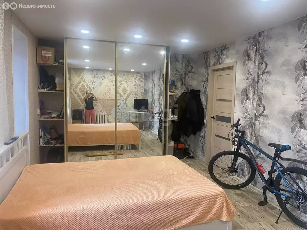 3-комнатная квартира: Ялуторовск, Шоссейный переулок, 16 (77 м) - Фото 1