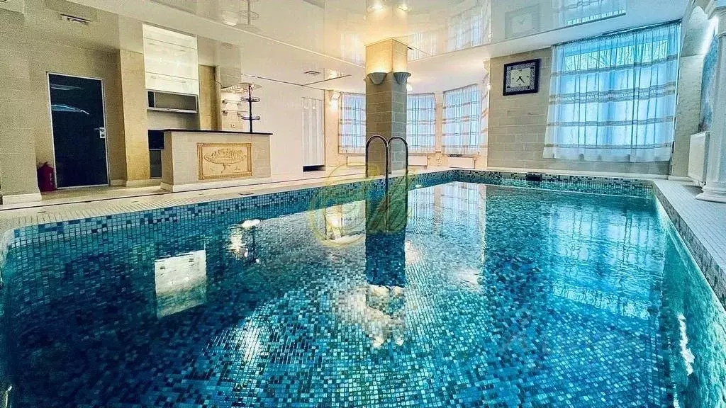 Дом в Московская область, Химки Фирсановка мкр, ул. Кирова, 10 (450 м) - Фото 1