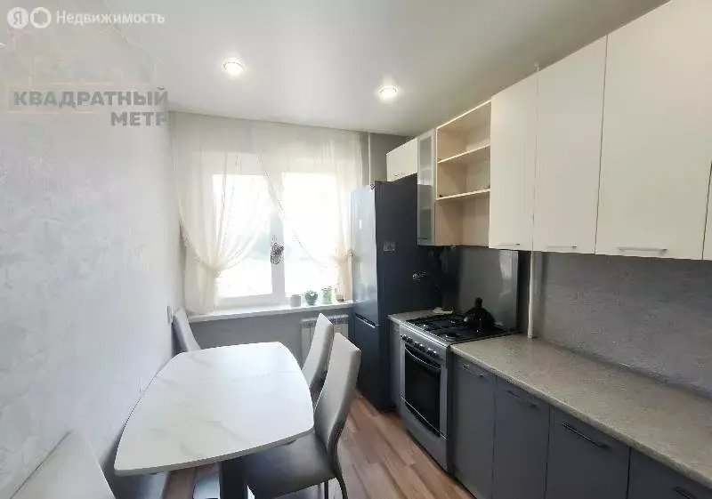 3-комнатная квартира: Димитровград, улица Осипенко, 19А (65.9 м) - Фото 0