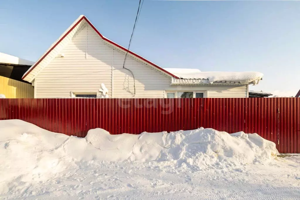 Дом в Ханты-Мансийский АО, Сургут Дорожник СОТ, ул. Одиннадцатая (80 ... - Фото 1