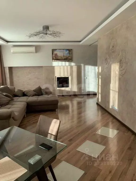 3-к кв. Красноярский край, Красноярск ул. Молокова, 1к3 (123.6 м) - Фото 1