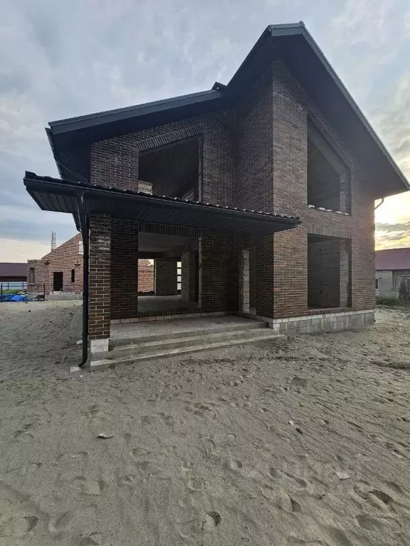 Дом в Брянская область, Брянск пер. 2-й Бабушкина (194 м) - Фото 0