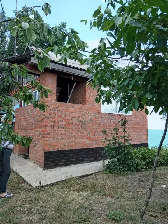Дом в Ростовская область, Семикаракорск Курганная ул., 19 (49 м) - Фото 1