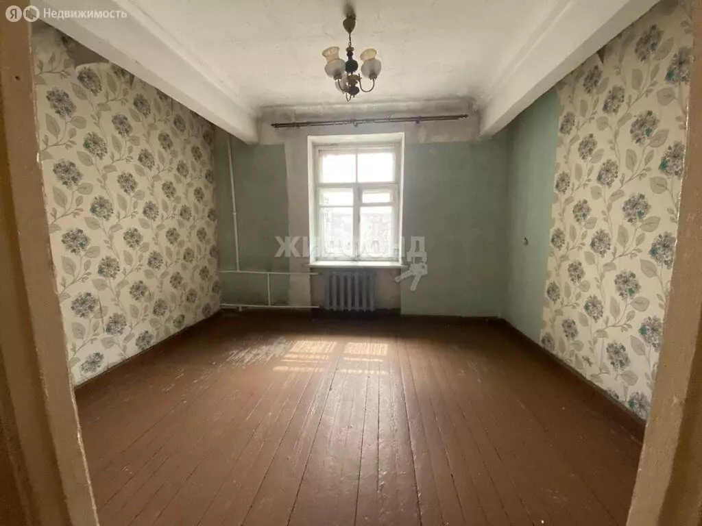 2-комнатная квартира: Новокузнецк, улица Ленина, 56 (55.7 м) - Фото 1