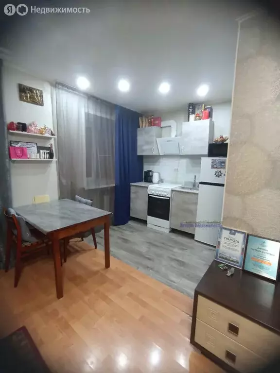 2-комнатная квартира: Барнаул, 4-я Западная улица, 77 (41 м) - Фото 2