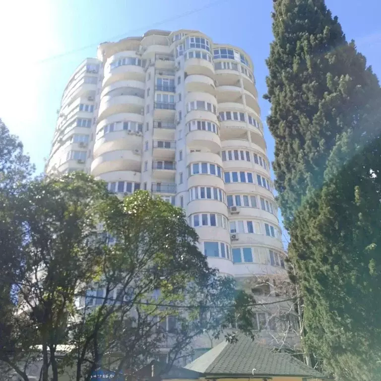 2-к кв. Крым, Ялта ул. Таврическая, 2 (88.4 м) - Фото 1