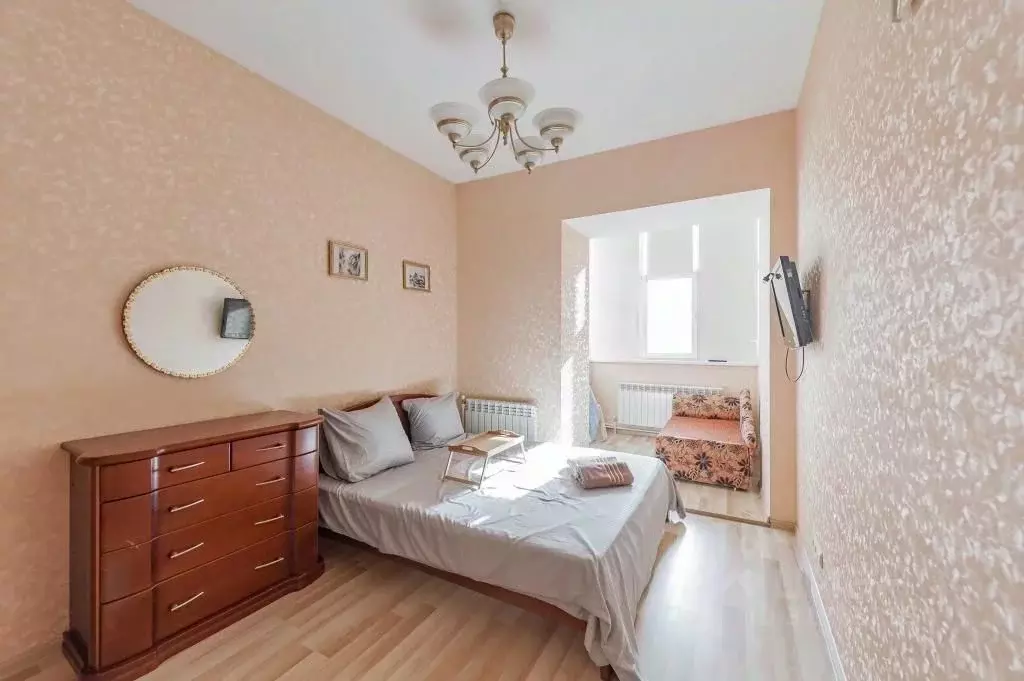 2-к кв. Татарстан, Казань ул. Некрасова, 29 (70.0 м) - Фото 0