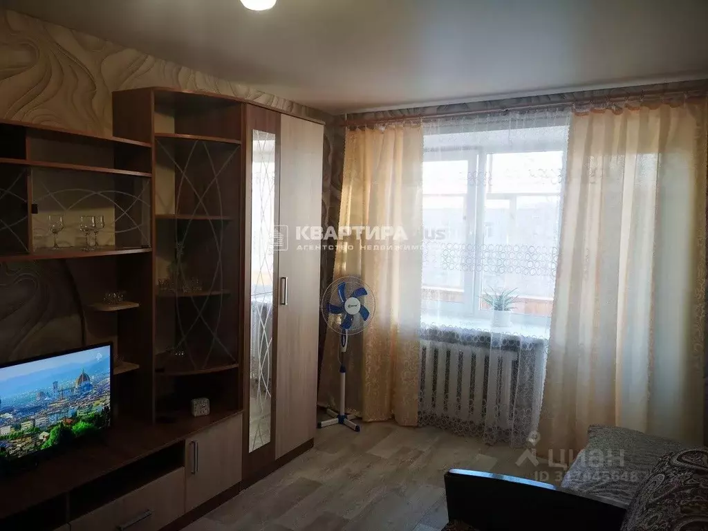 1-к кв. Свердловская область, Невьянск ул. Малышева, 12 (30.0 м) - Фото 0