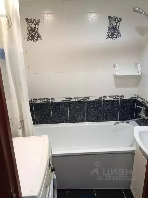 3-к кв. Воронежская область, Лиски просп. Ленина, 1 (60.0 м) - Фото 1