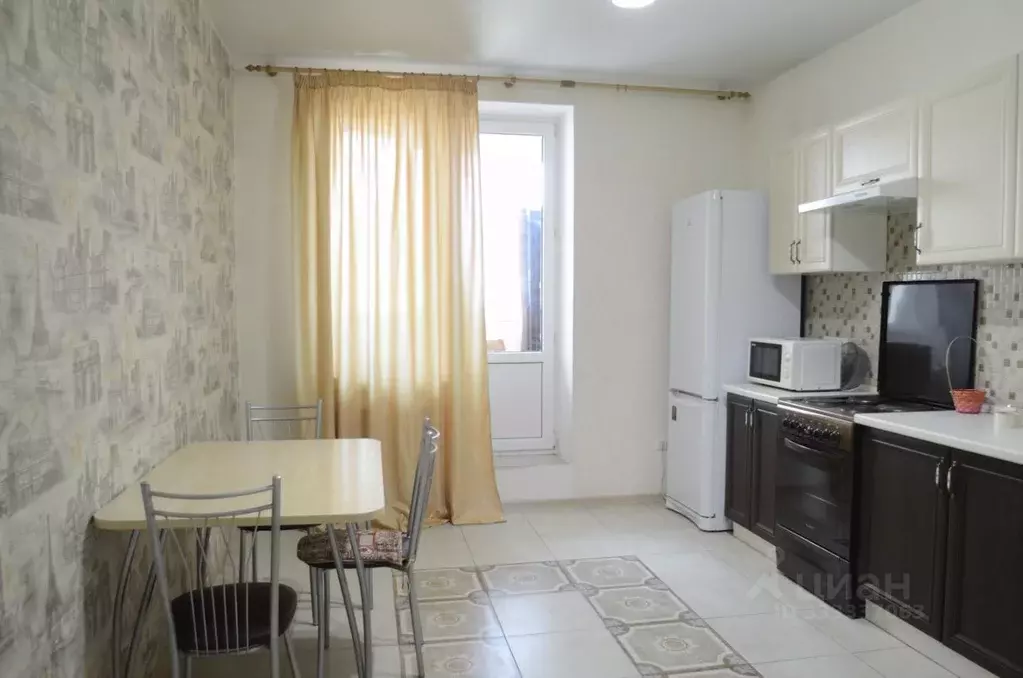 2-к кв. Московская область, Раменское ул. Крымская, 12 (65.0 м) - Фото 2