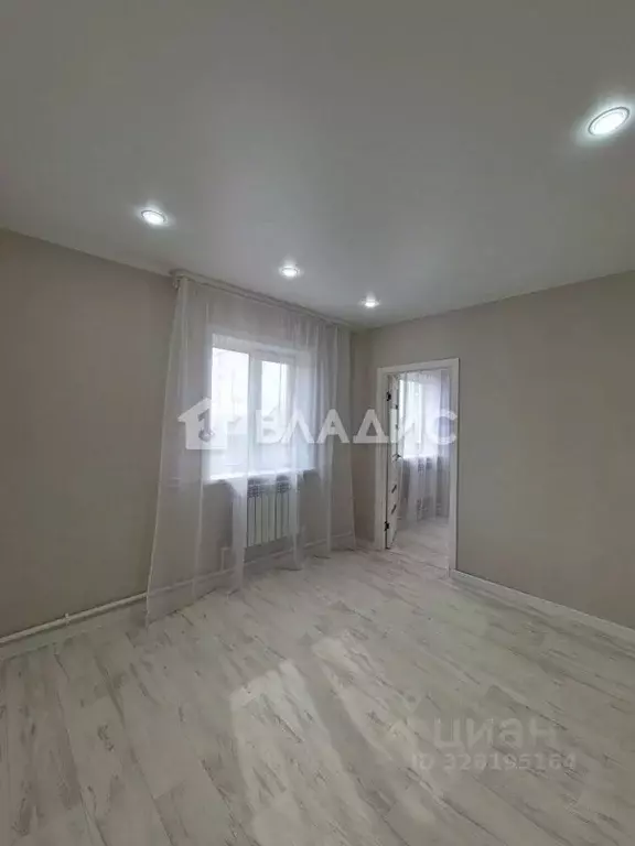 Дом в Бурятия, Улан-Удэ Брусничная ул. (150 м) - Фото 2