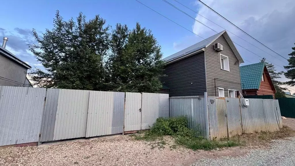 Дом в Оренбургская область, Оренбургский район, Степановский ... - Фото 2