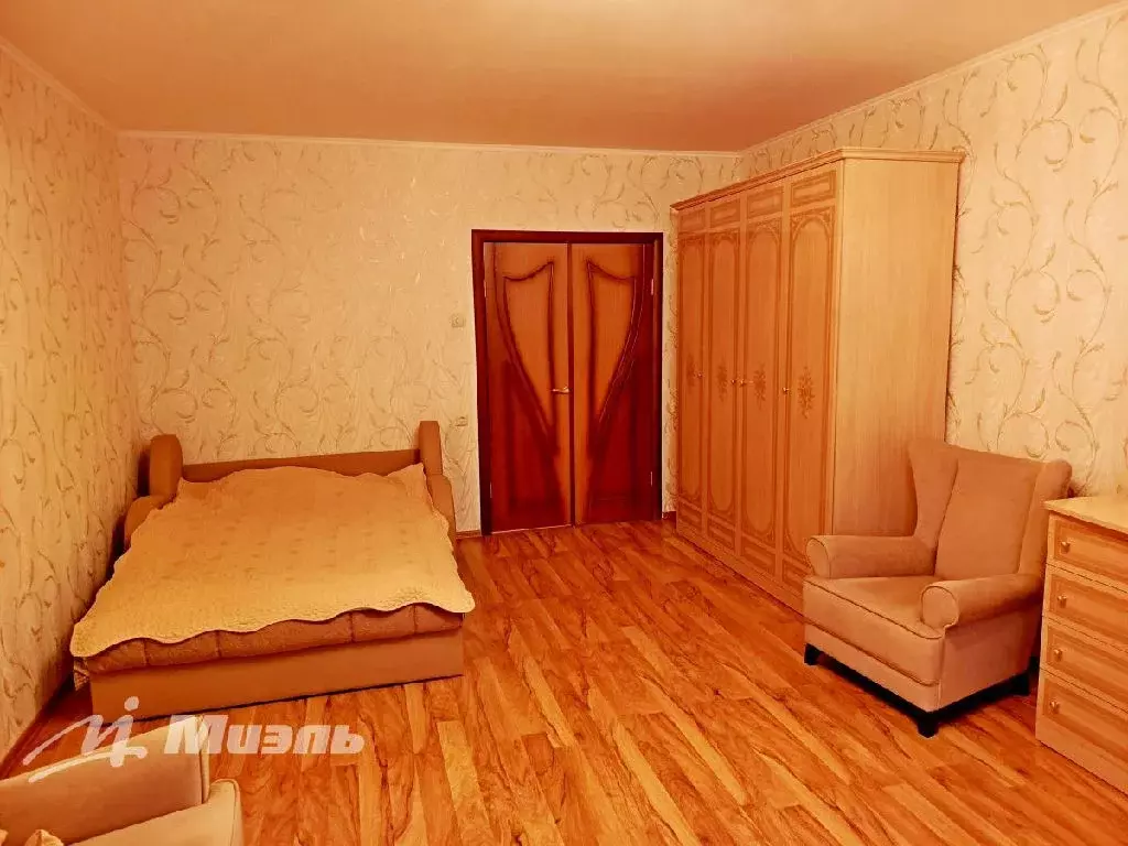 Продается 3-комнатная квартира - Фото 2