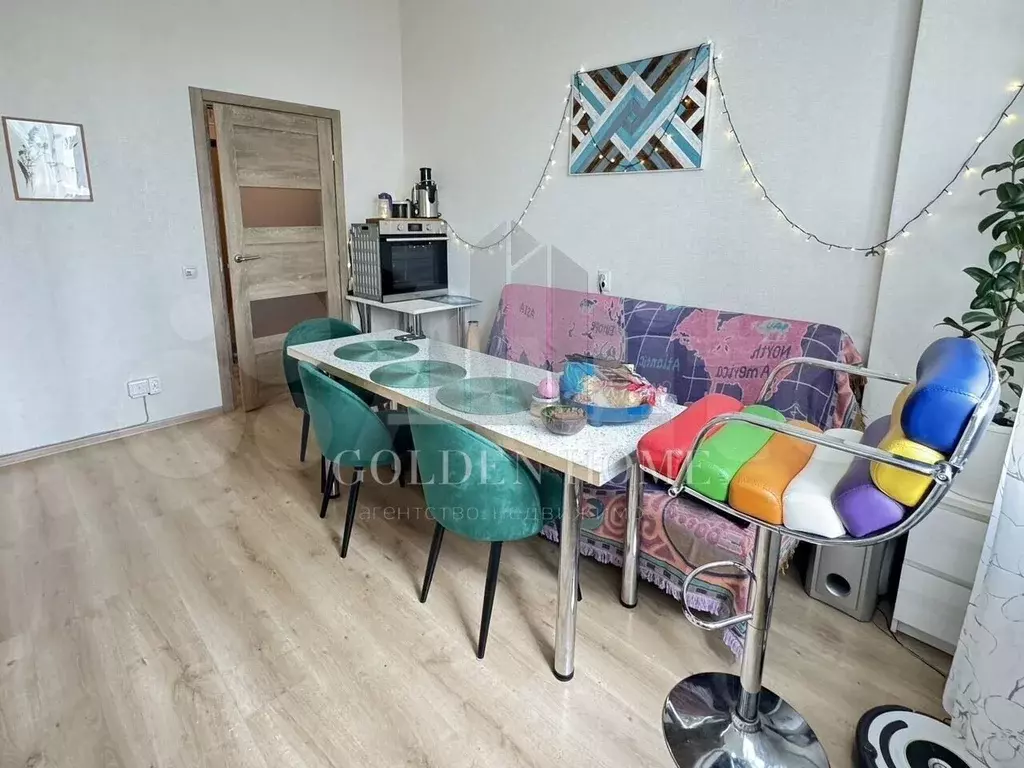 3-к. квартира, 75 м, 1/25 эт. - Фото 1