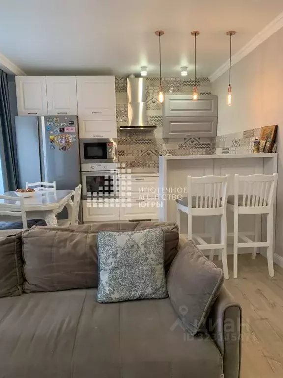 2-к кв. Ханты-Мансийский АО, Ханты-Мансийск ул. Чехова, 27 (57.0 м) - Фото 1