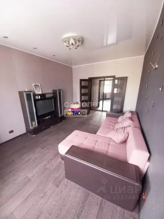 3-к кв. Ханты-Мансийский АО, Нижневартовск Осенняя ул., 3 (68.3 м) - Фото 2