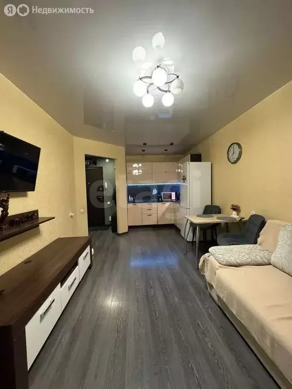 1-комнатная квартира: Киров, улица Ивана Попова, 58 (32.9 м) - Фото 1