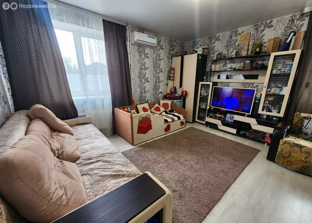 Квартира-студия: Великие Луки, Гвардейская улица, 8 (33.4 м) - Фото 1