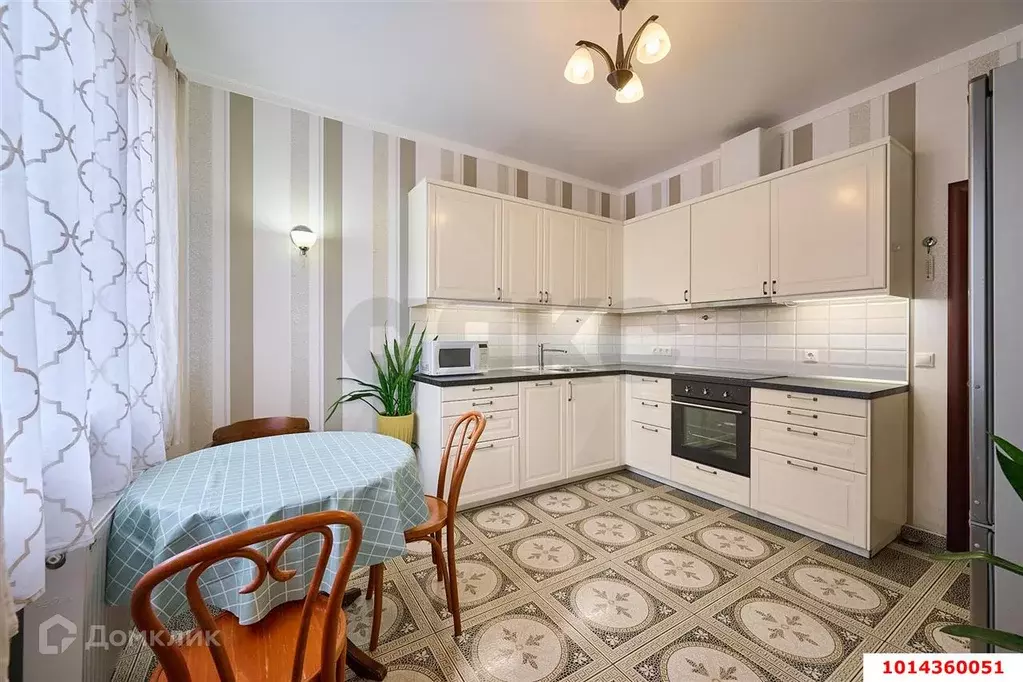 Продаётся 2-к квартира, 81 м - Фото 0
