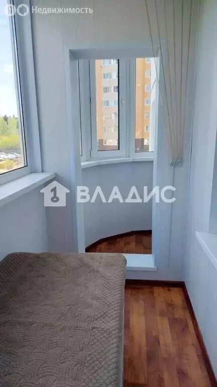 1-комнатная квартира: Лобня, улица Пушкина, 6 (44.3 м) - Фото 2