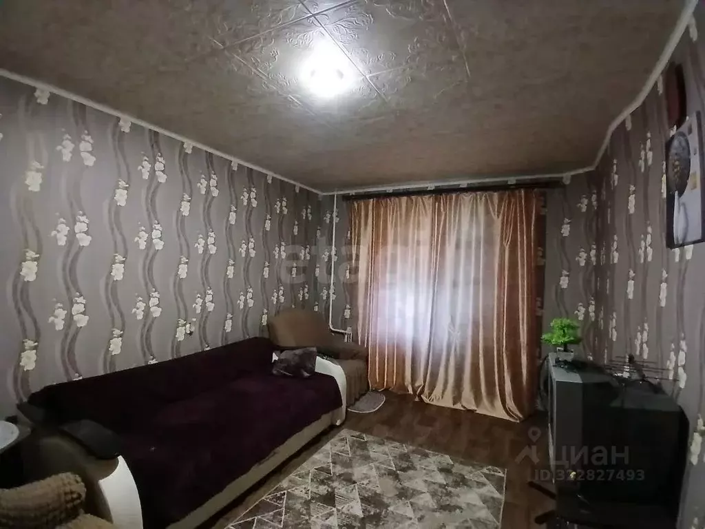 4-к кв. Белгородская область, Валуйки ул. Калинина, 39В (83.4 м) - Фото 1