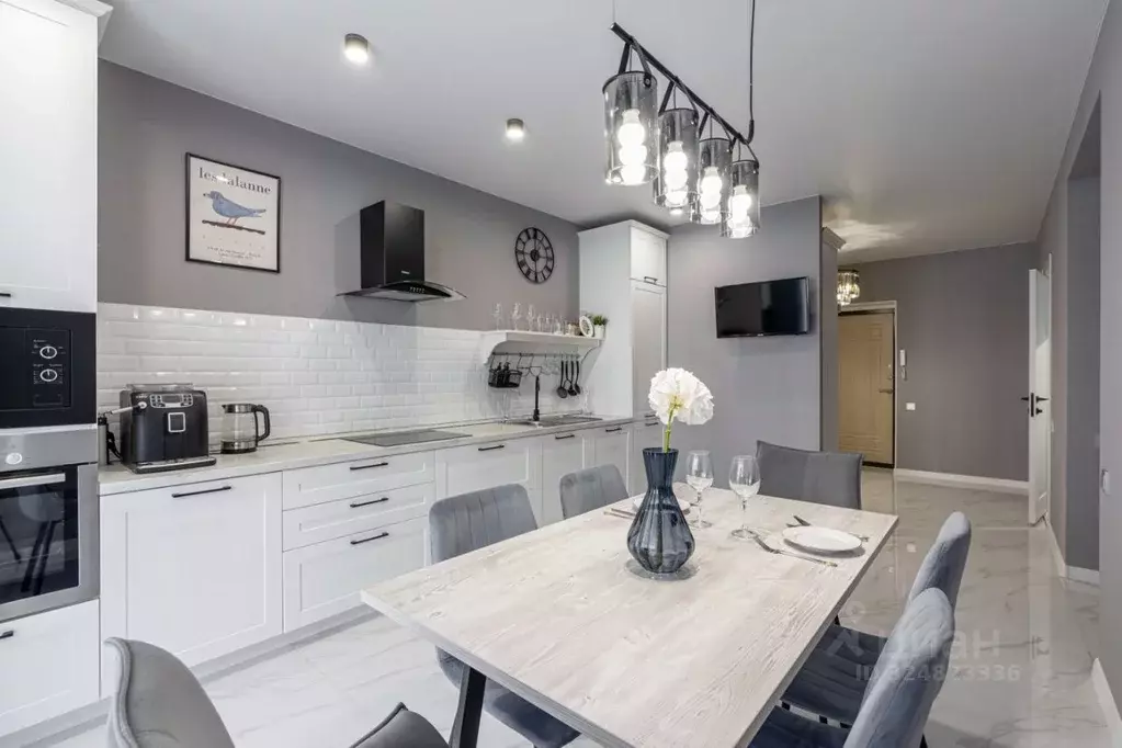 3-к кв. Татарстан, Казань ул. Николая Ершова, 62Дк1 (84.6 м) - Фото 1