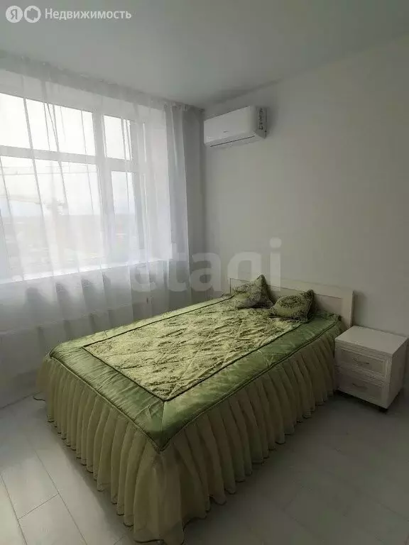 Квартира-студия: Тюмень, улица Тимофея Чаркова, 87 (26 м) - Фото 2