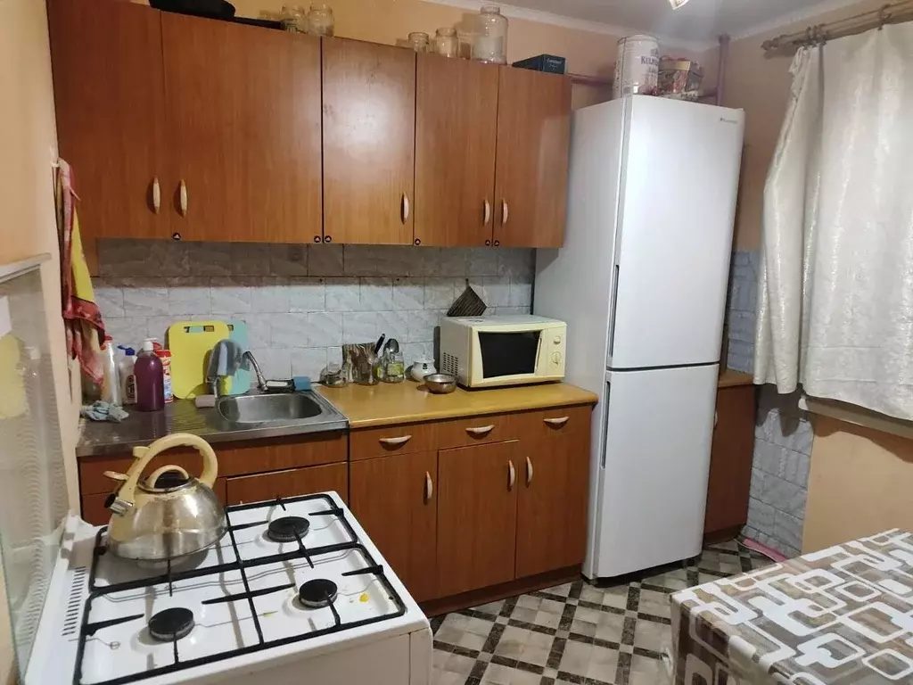 2-к кв. Коми, Сыктывкар Школьный пер., 5 (54.0 м) - Фото 1