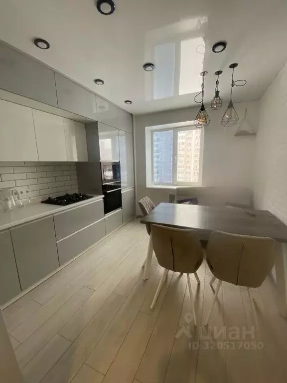 2-к кв. Вологодская область, Череповец просп. Шекснинский, 32Б (50.0 ... - Фото 1