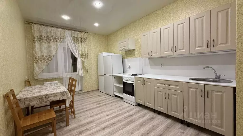 2-к кв. Краснодарский край, Краснодар ул. Им. Героя Сарабеева В.И., 3 ... - Фото 0