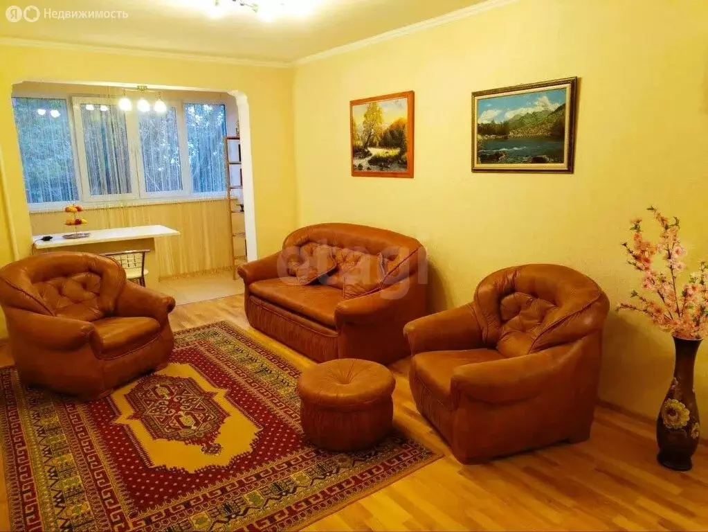 3-комнатная квартира: Ялта, Киевская улица, 86 (58 м) - Фото 1