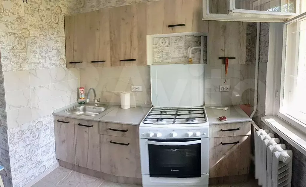 1-к. квартира, 35 м, 4/5 эт. - Фото 0