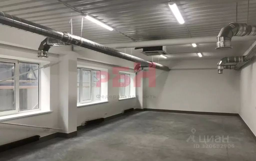 Производственное помещение в Самарская область, Новокуйбышевск ул. ... - Фото 1