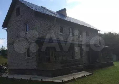 Аукцион: 3-к. квартира, 73,3 м, 1/2 эт. - Фото 0