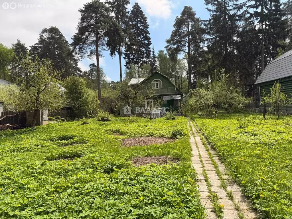 Участок в посёлок городского типа Ильинский, 2-я Лесная улица, 31 (12 ... - Фото 1