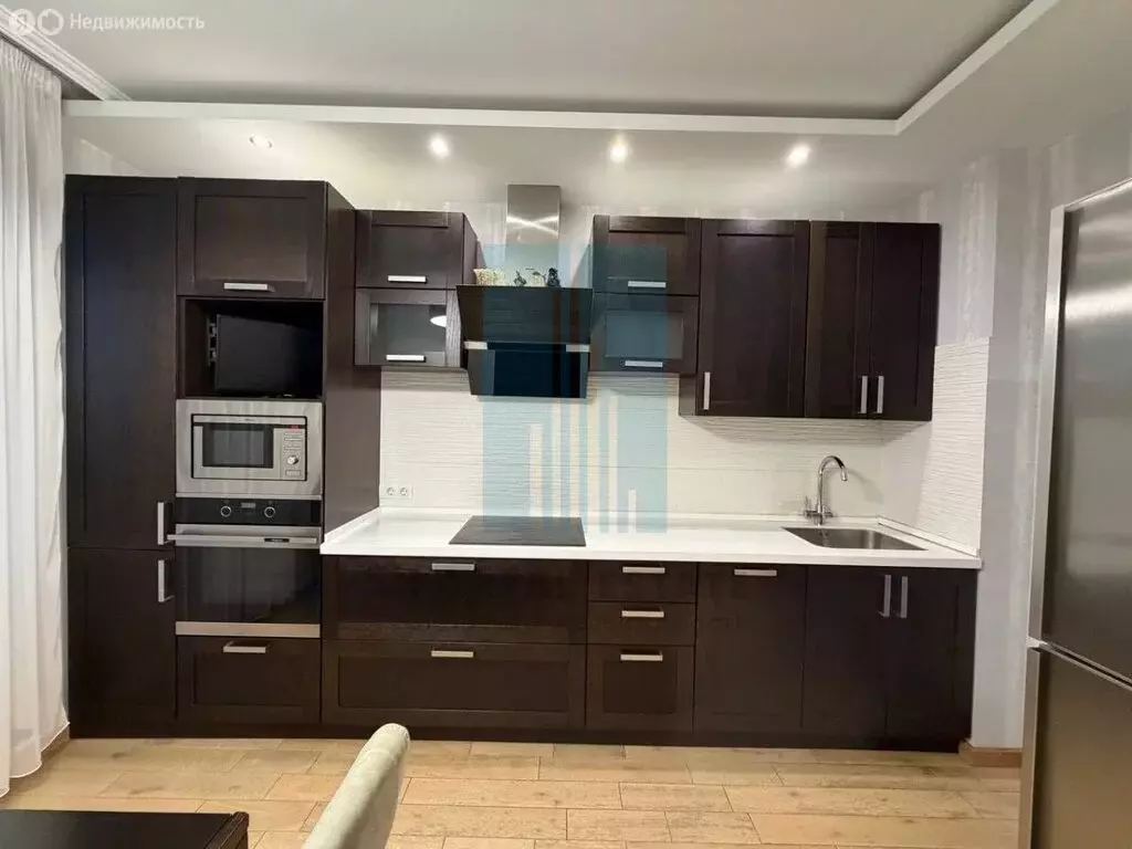 2-комнатная квартира: Подольск, Быковская улица, 10 (66 м) - Фото 0