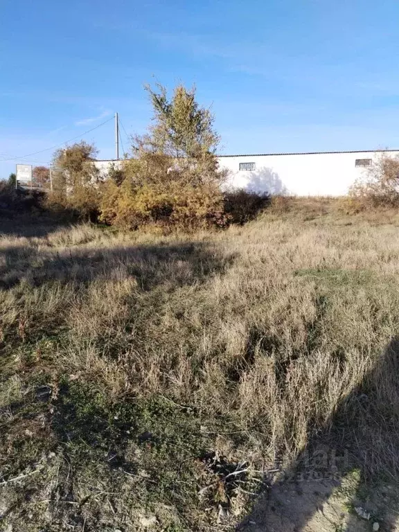 Участок в Астраханская область, пос. Володарский ул. Суворова (6.0 ... - Фото 2