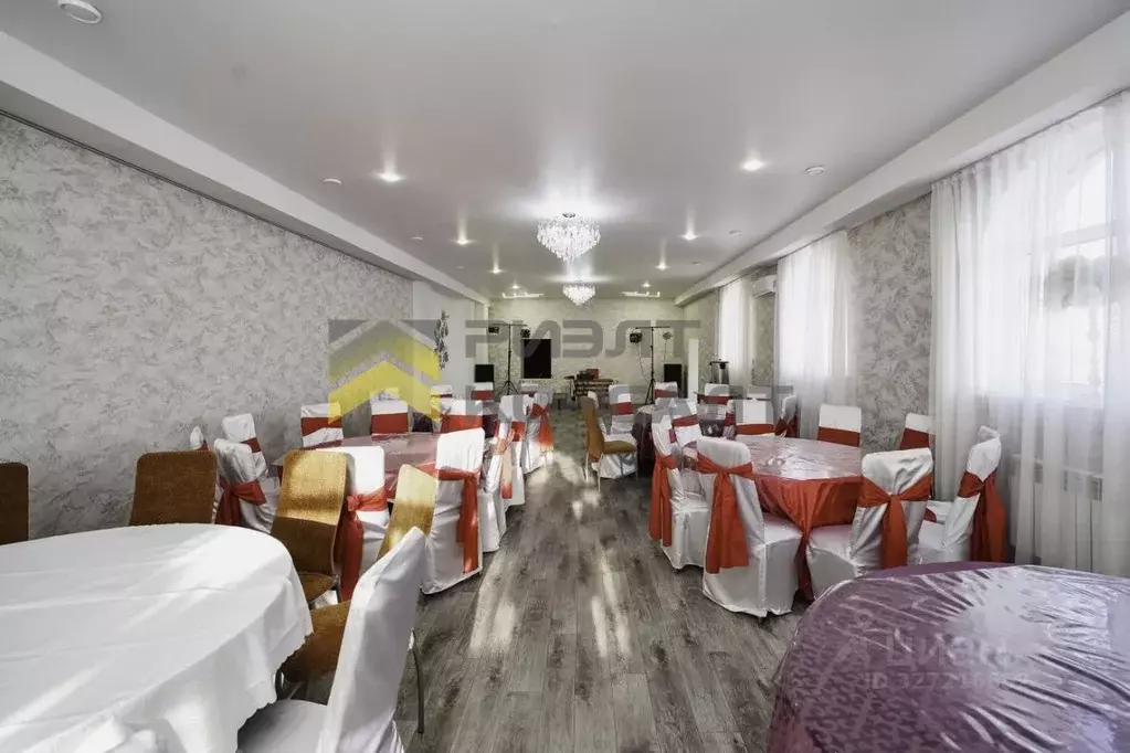 Коттедж в Омская область, Омск ул. 8-я Восточная, 65 (448 м) - Фото 1