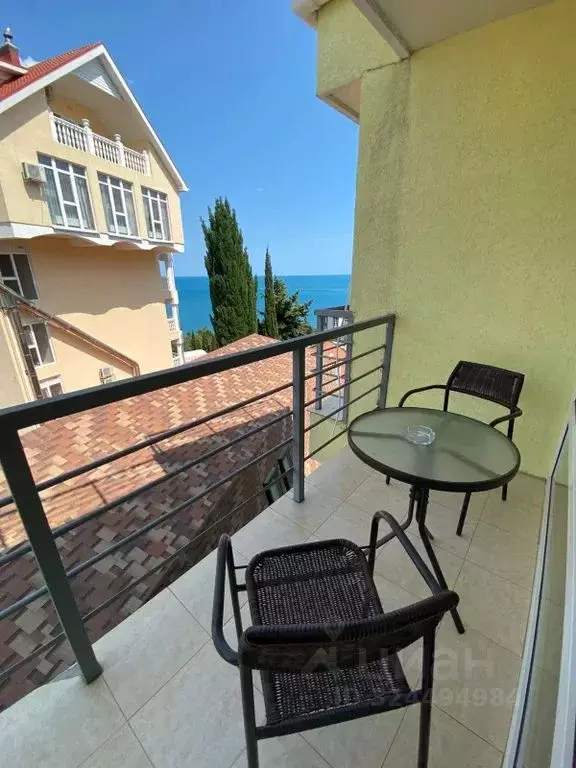 Комната Крым, Алушта муниципальный округ, с. Лазурное ул. Слуцкого, 36 - Фото 2