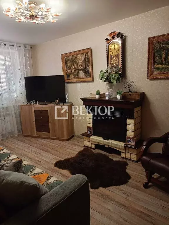 2-комнатная квартира: посёлок Октябрьский, 11 (47.1 м) - Фото 2