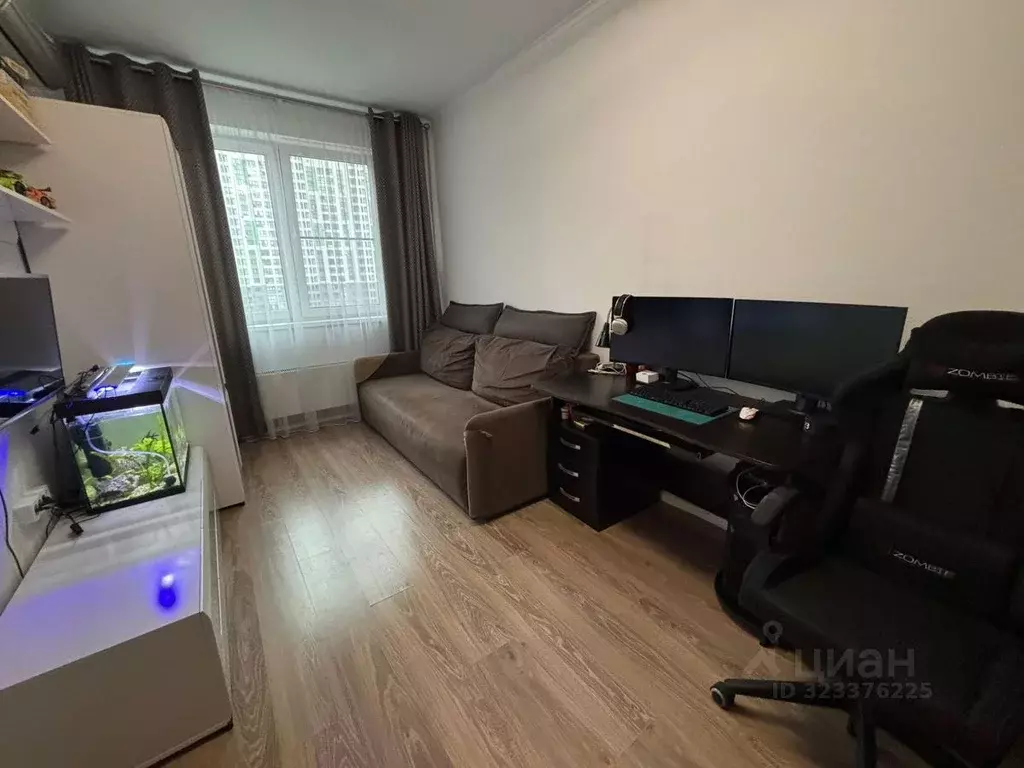 1-к кв. Московская область, Ленинский городской округ, Дрожжино пгт ш. ... - Фото 1